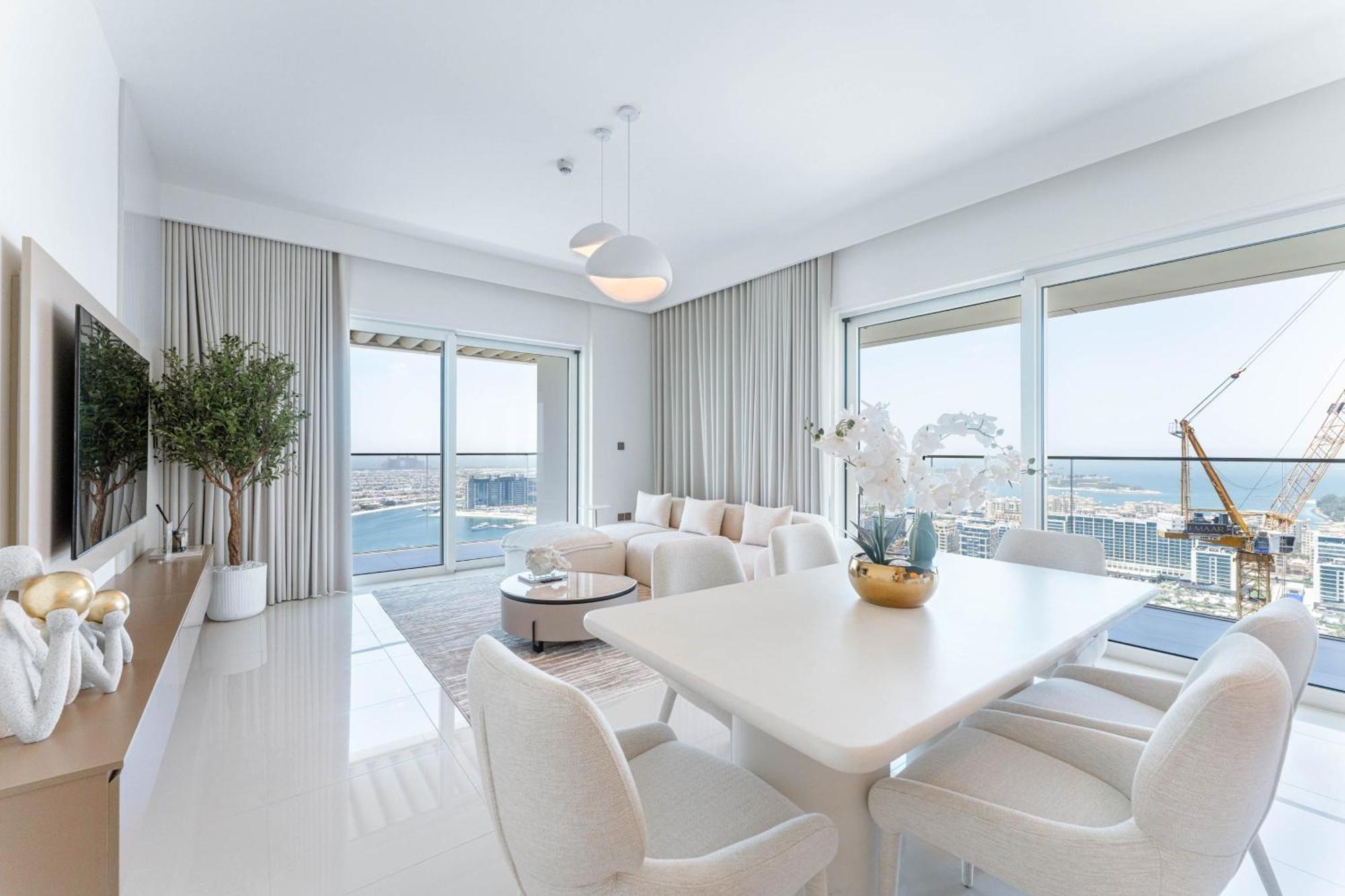 Seafront 3br With Maid's - Grand Bleu By Elie Saab Apartment