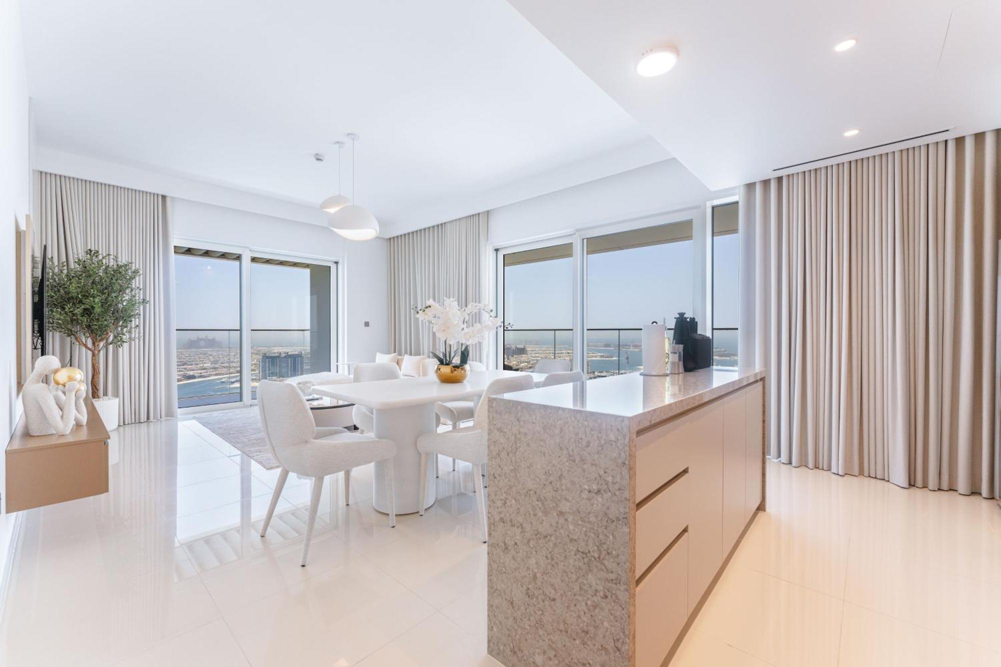 Seafront 3br With Maid's - Grand Bleu By Elie Saab Apartment Dubai