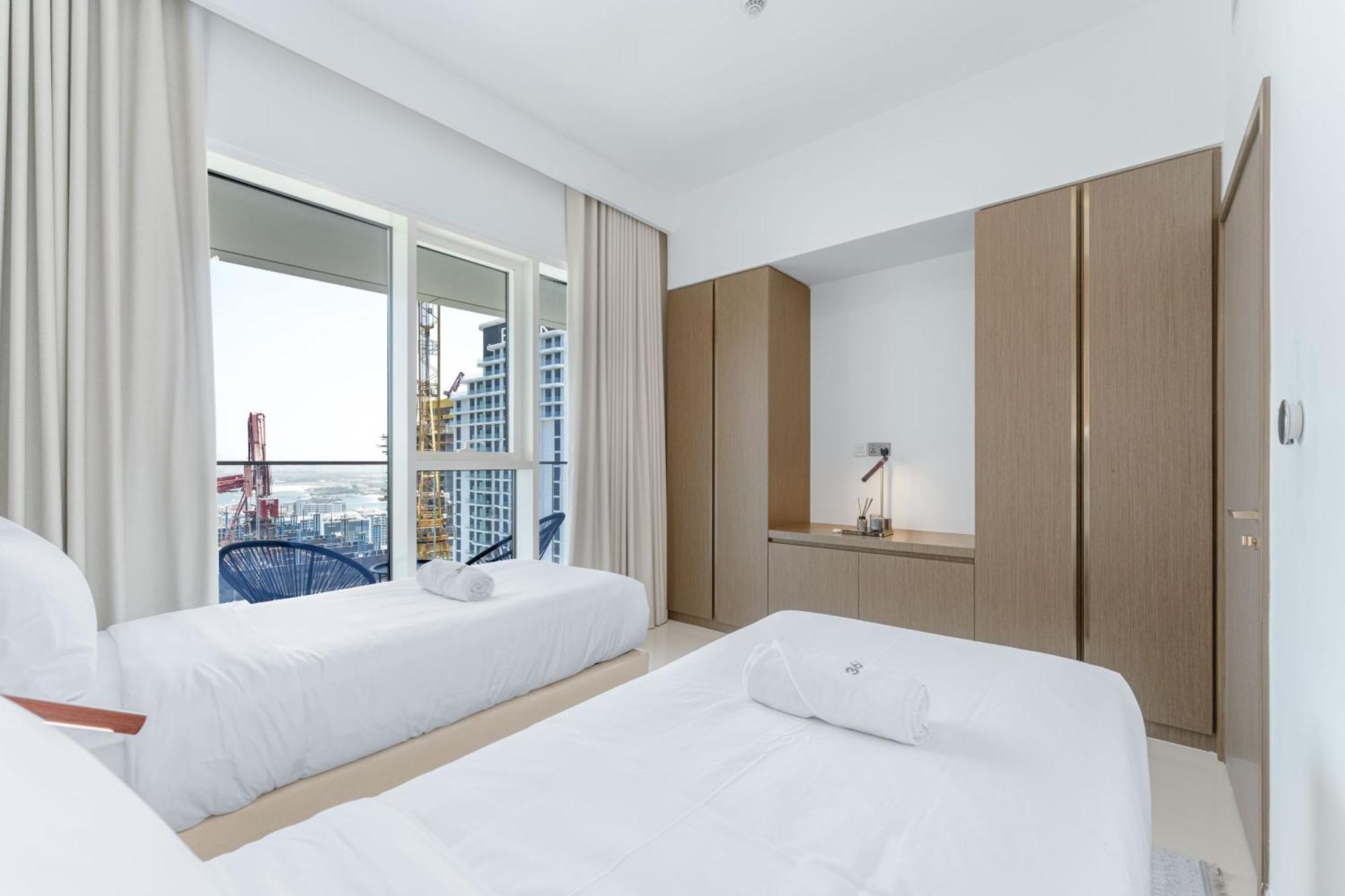 Seafront 3br With Maid's - Grand Bleu By Elie Saab *